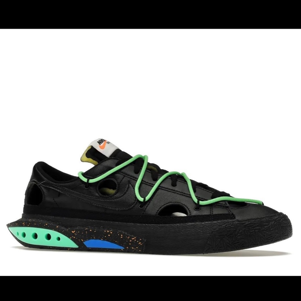 Off-white Nike collab blazer low ‘77 men’s/kids 7.5 dead stock